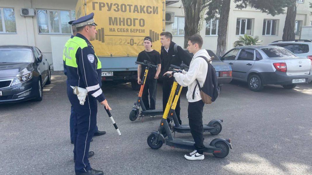 В Сочи начнут изымать самокаты за нарушения