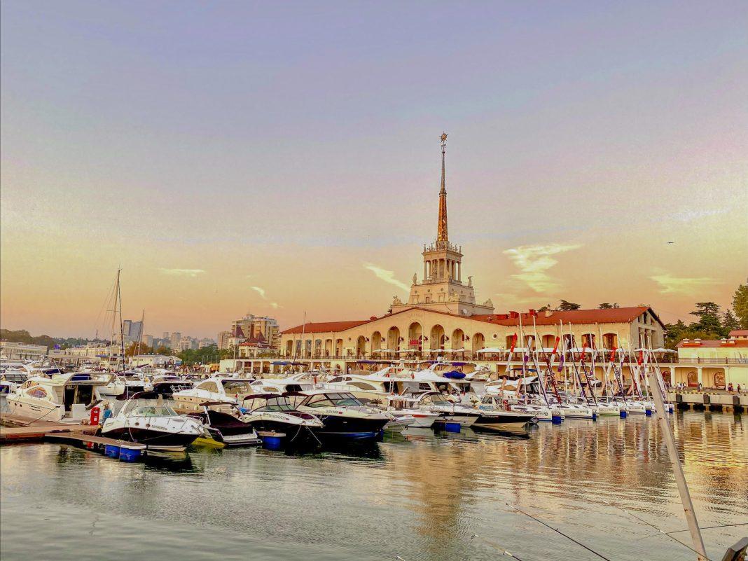 Сочи вошел в рейтинг популярных туристических направлений России