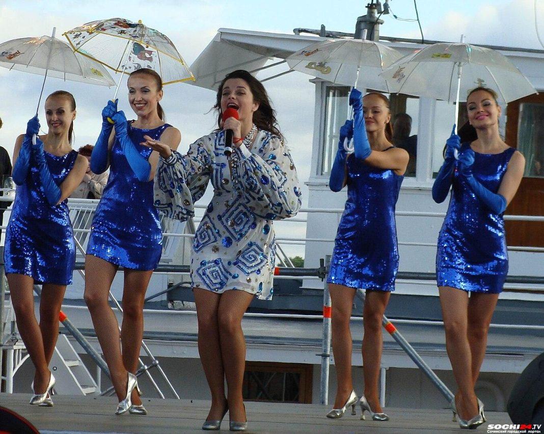 Украинцы довели Наташу Королёву до нервного срыва: певица сорвалась и уехала