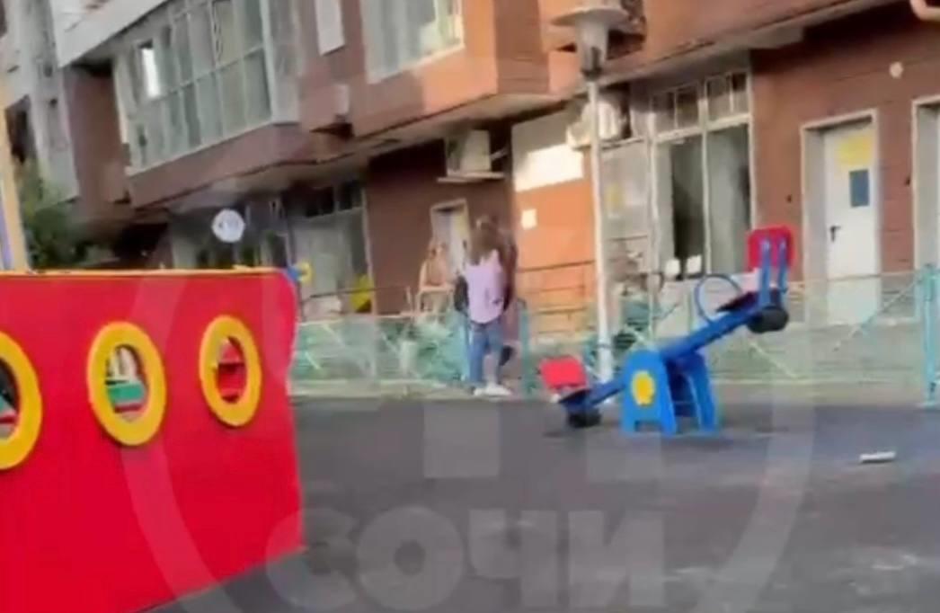 В Сочи полиция начала проверку после публикации в соцсетях видео с избиением