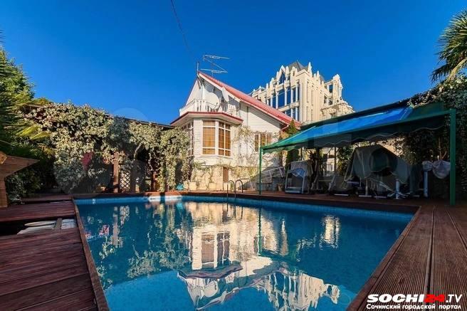 Можно в ипотеку: в Сочи выставила на продажу дворец почти за миллиард рублей