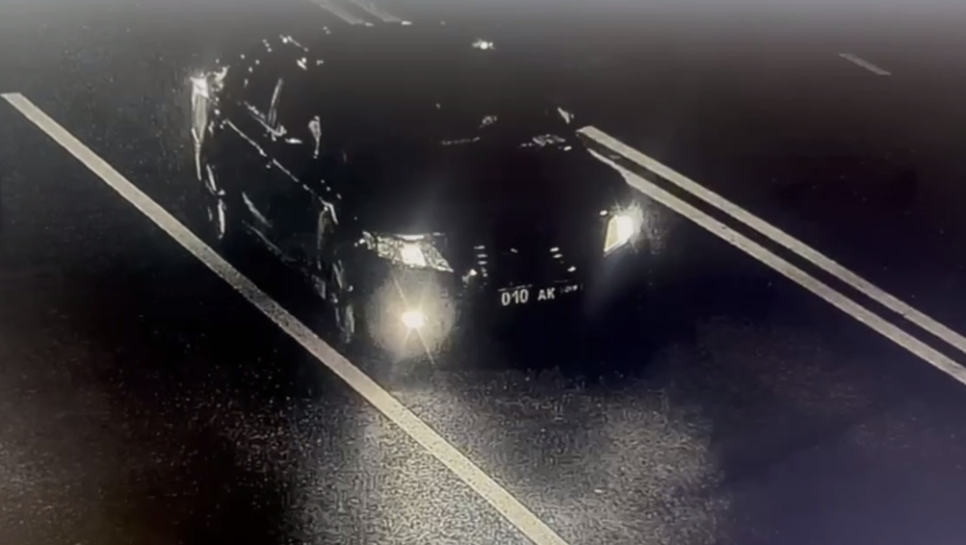 VIP-персона: за что в Сочи задержали водителя на авто с мигалками и госзнаками?