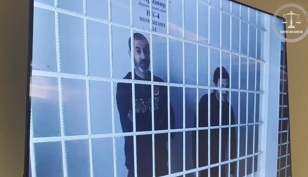 Избили водителя и пассажира: приговор зачинщикам драки в Сочи остался в силе