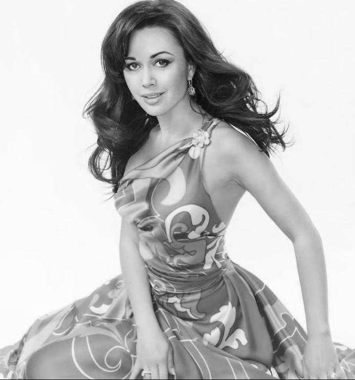 «Невозможно осознать»: знаменитая актриса Анастасия Заворотнюк скончалась после тяжёлой болезни