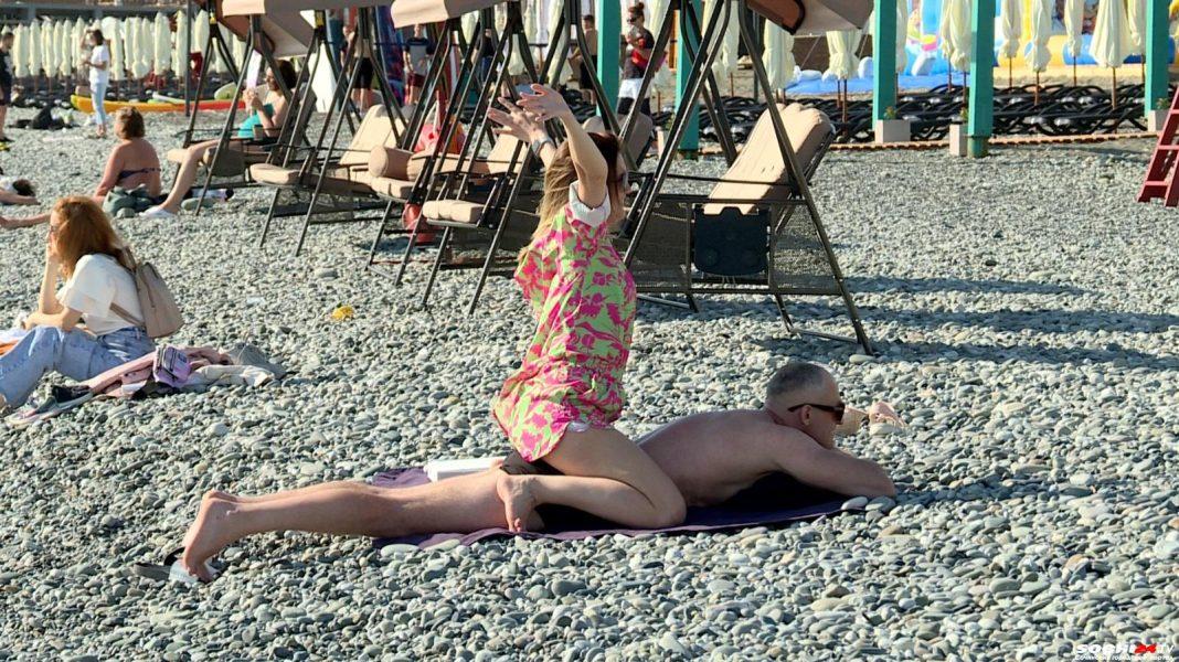 Эталонный бздых: как жители Сочи определяют «плохих» туристов