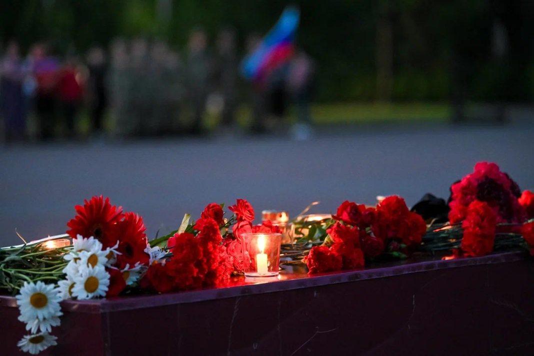 В Сочи прошла акция «Огненные картины войны»