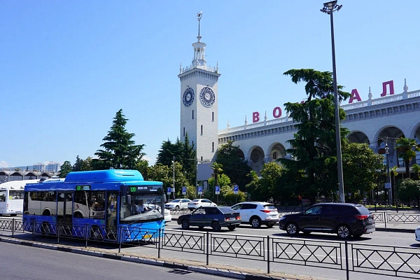 Контролёры вышли на новые маршруты общественного транспорта Сочи