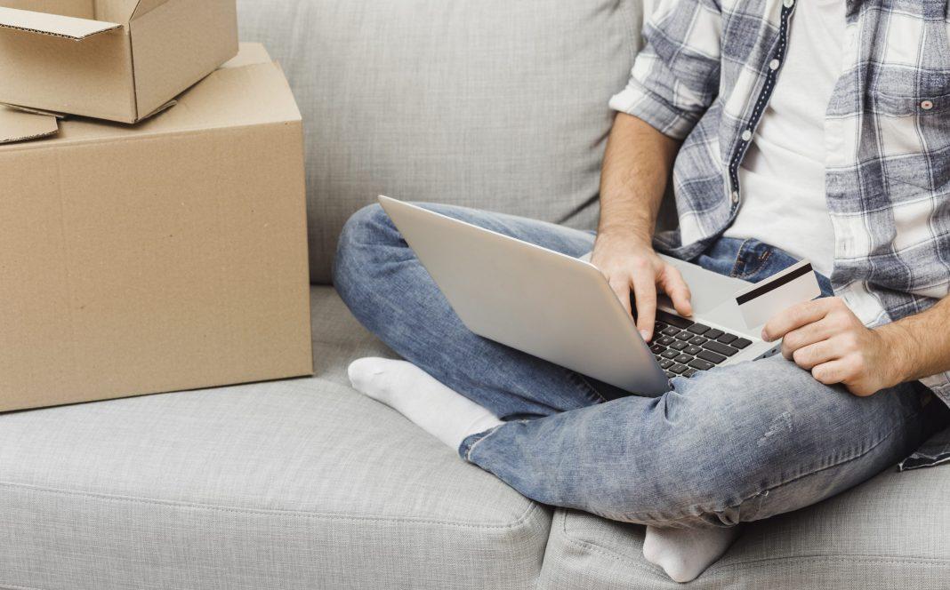 Жизнь в онлайне: россияне выбирают покупки в маркетплейсах