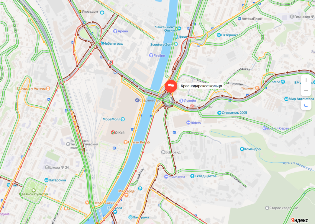 Ещё одна пробка: авария в Сочи парализовала движение