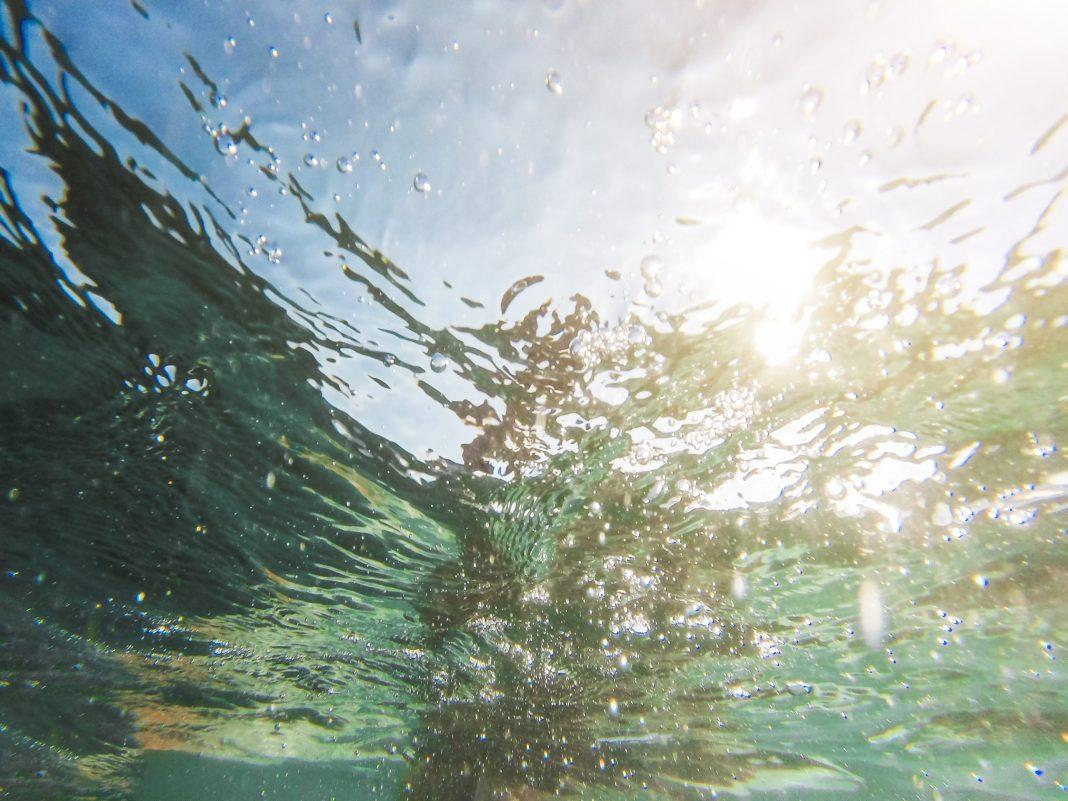 Синоптики рассказали, почему морская вода в Сочи начала резко остывать