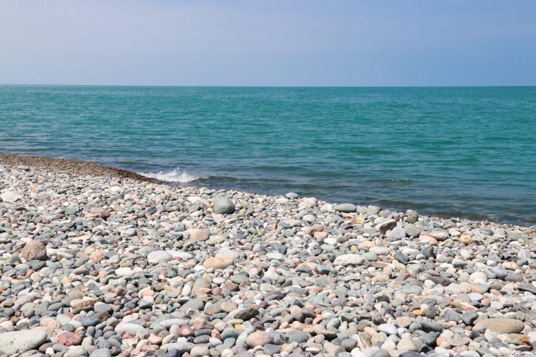 Пляж «Волна» распахнул свои двери для сочинцев и гостей курорта после масштабной реконструкции