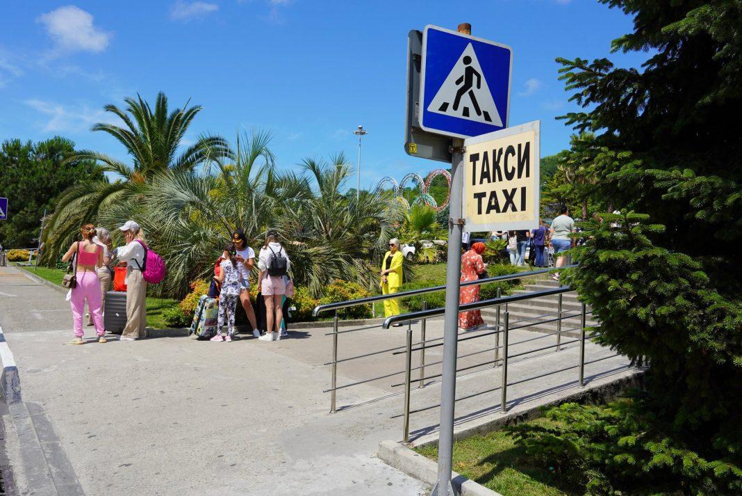 Скрытые уловки сочинских таксистов: туристка рассказала о завышенных ценах и других неприятностях
