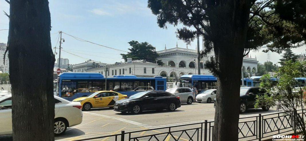 Сочи и аэропорт будут связаны круглосуточным маршрутом с первого июля