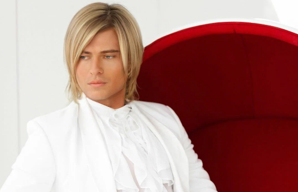 «Мне нравится дорого-богато»: Прохор Шаляпин похвастался доставшейся в наследство квартирой в Сочи