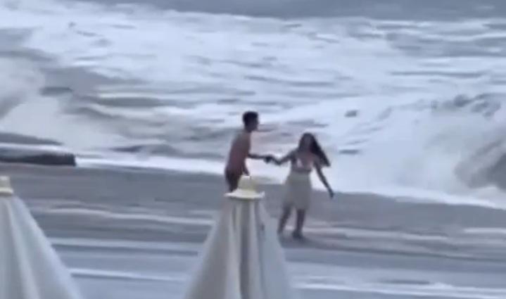 «Мама не в состоянии»: отец пропавшей в море девушки подал заявление в полицию Сочи