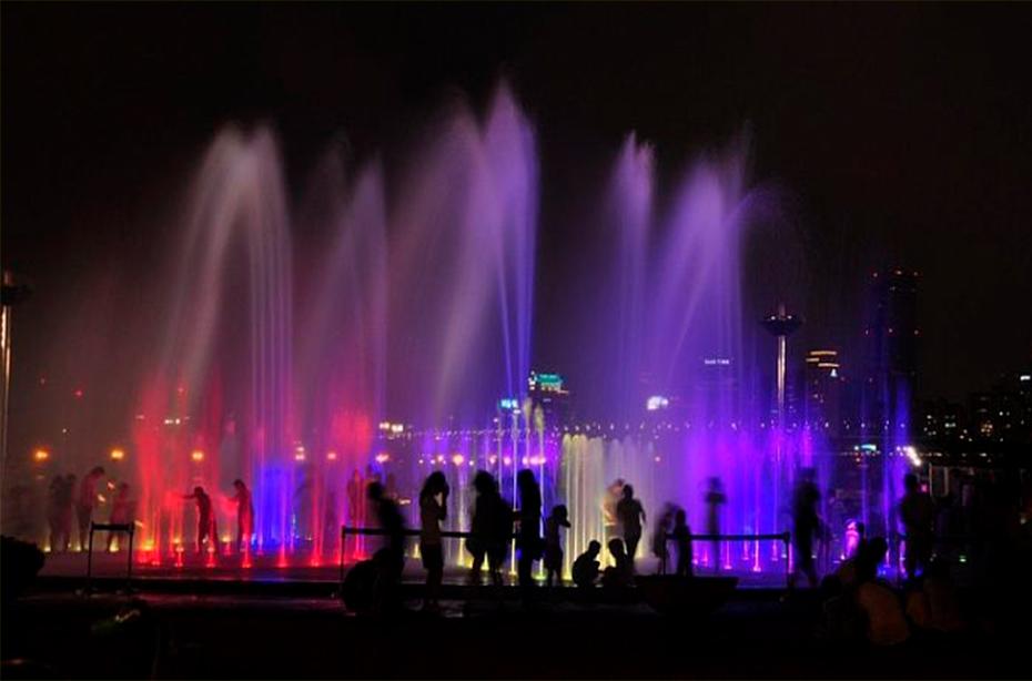 Музыку ставят на паузу: «поющий фонтан» в Сириусе с 29 июля закрывают на профилактику