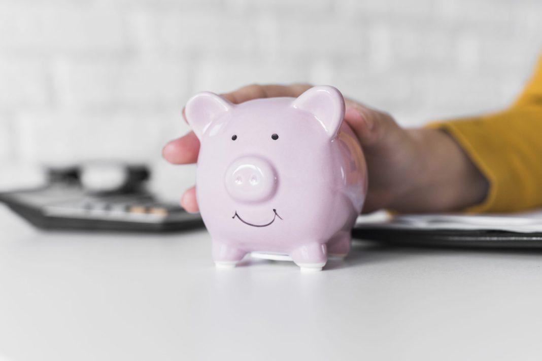 Названа средняя сумма вклада у жителей Краснодарского края