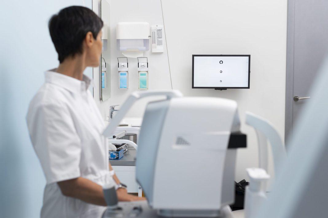 Выход судов в море запретили в Сочи из-за непогоды