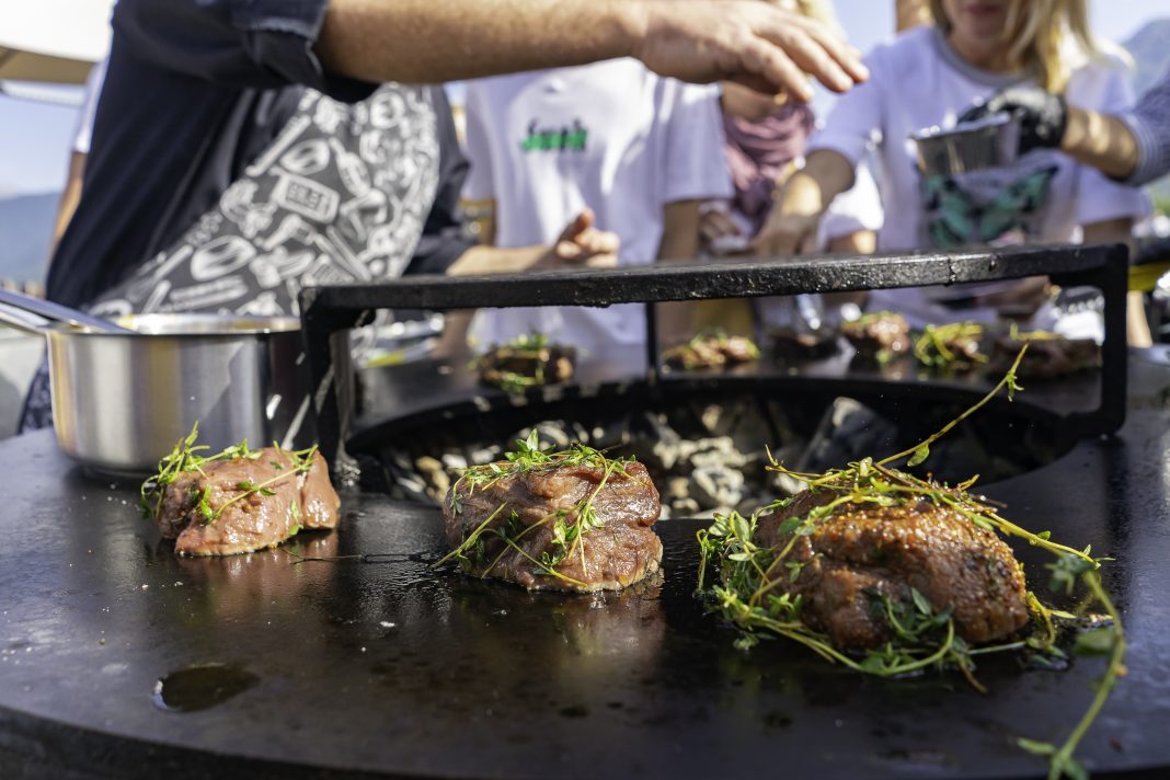 На высоте 1000 метров: в горах Сочи 1 августа стартует гастрономическая ярмарка