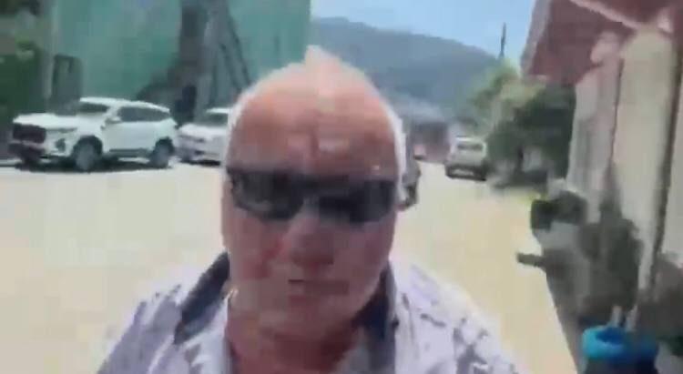 Без угрозы выхода на берег: гигантский смерч у берегов Сочи попал на видео