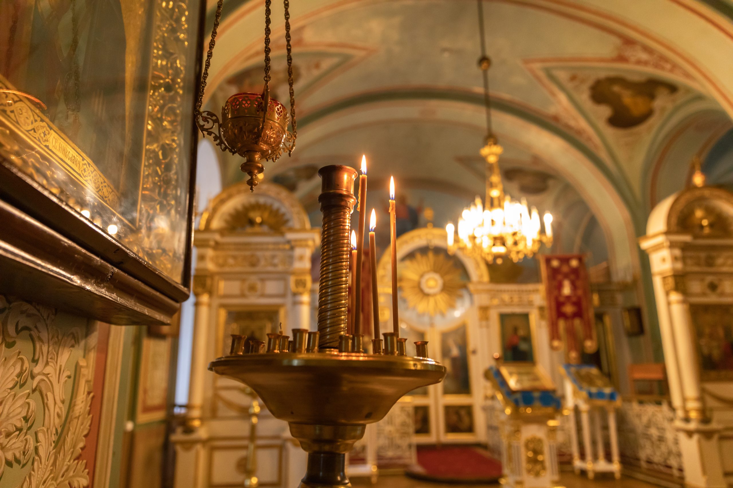 Orthodox Church. Christianity. Festive interior decoration with burning candles and icon in traditional Orthodox Church on Easter Eve or Christmas. Religion faith pray symbol SSUCv3H4sIAAAAAAAACpRWy47dKBDdR5p/aHk9LWFj/MgXzGY2s41mgYG2SWNjAe7OVav/PeU3hhvdRLqL66ri1JNDffz15ekpaaiVLPn69DF/wbdUarLOUCf1AGL09yY3YuDC+JI3gwvkCwSXThtJlS9sqGPdQHsBwmFSahZ/LsrEOuomK6zn3XaTc8JYp9kriNMD2o7+Z5ph8+ILGtkuZ8ZOO+0rRvnD0Vng+WXUiRYCvXje6/Bt/X7aFYsSToAq+U8o2c512dDXkKdm1v0rLRNK0UHoySa7fvX4C7h/tJKc3uwfwK1//t+zo60Y2O3MAkTcCNpbJ5eCH8nMNavRxVFa4wN3B5xjg/NOvomemlfhQowsPc+sfz69whqhBF0b+m2FTF7foZ29X2jWTYZ1PnBSZKjegY/ctHGd5vrHxbKsMM5CS0YHrlavJyTKUBUavkgjAsdVikIrs3f5YklKEuG9a2M7OV4NU1IVkWMqXfcYj3VGQuto4LpAcZBrzo9TPiCluz1GbTW/lpvgPCp3p9XtcS5bFWF4H6ctjOj1EICmZVVGoJO1kgZZlyiqN7juXNjpLHJsR2mkm6iKioMQiUDtrW+0CuwgytDuu7BB1iXJSR6aAccCX8KcLXx5GqdpWlVVFuXeasVFMBkZvjPkaiXbS+44cs8m5aboOuCqjifNdYKbIMr5ykaT0RohWACZlsVdu9erWYnj9rzT6+VPEUJZBMYF08dzdXFcRrbATkBHQSJpjCkHMJM6sEQEKPTu/eqpjUAjQoO+jNHoVr+ivdtv8N7iWwxyaCPvEa4crOTicUKjobewRPcojQ6tCEaizEscmZnrPSwRqaLKNFoH44CqIr03iPBismAmCIxFZGq0Da4gquKb2q0P8BUww2kaXQLJgvEq6xRHbnugsW3/8QFJFkc4ChrcFIJqkhFyrx+Pu3Ew2WMaO3jnt1iHwlstnWAxV6D85ApvB6ATl9p77t80o2ruBfaMRiPZOrUfm0QDyRh/S9DT4MyceZKWZF9cEqX1SJvl4XsBWHF0kloLJ/gu93wxWGd177katFuWhWRFTTisg4sfoCBgmBrXpKjKPMOb221P7eCu6SWiPcZpVJpyMTs9969wgy0wIfBD+blibcvspik8zbHXbrq6PnXRirvaFFlx2hzb7qYr8lXlL2kLiOTLSraJ5JxCghrR1EWOn0sI6jnPUfNcI86fGaecFwgLvBDq508AAAD//wMAR1wjOzgMAAA=