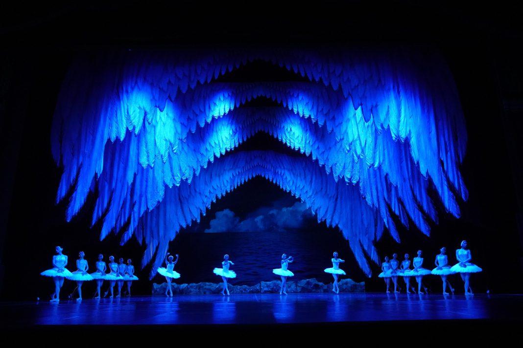 «Лебединое озеро», «Жизель» и не только: Марийский театр оперы и балета выступает в Сочи