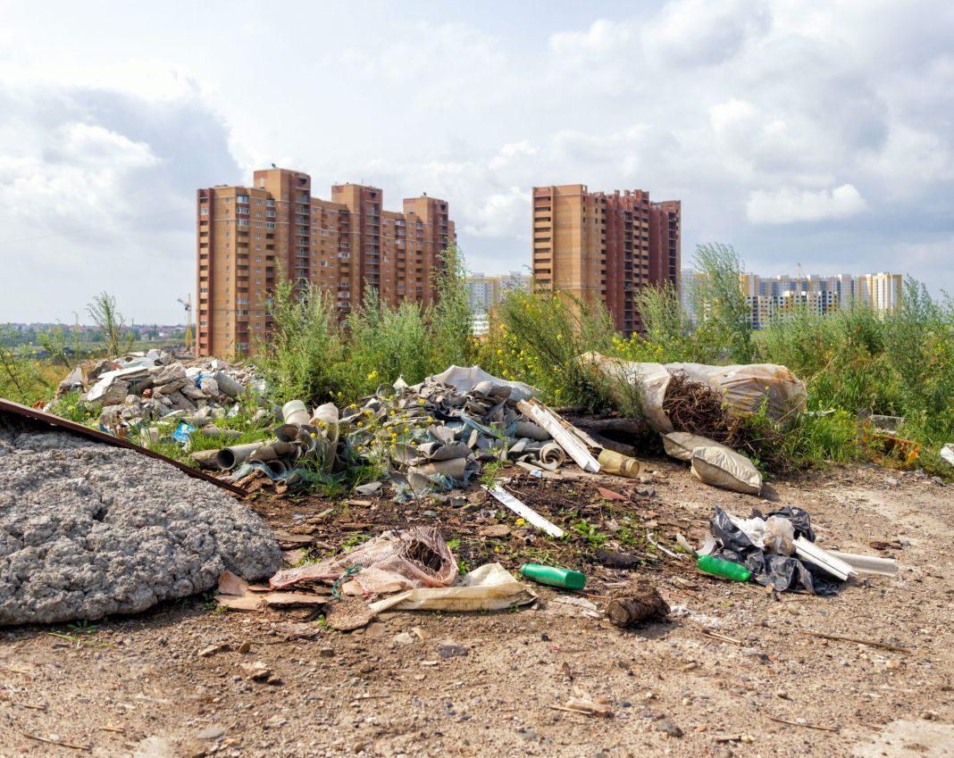 Городу и заповеднику нанесён ущерб на десятки миллионов: в Сочи поймали «грязного» застройщика