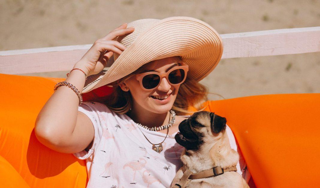 Каждая восьмая бронь: Сочи лидирует в рейтинге городов для отдыха с питомцами