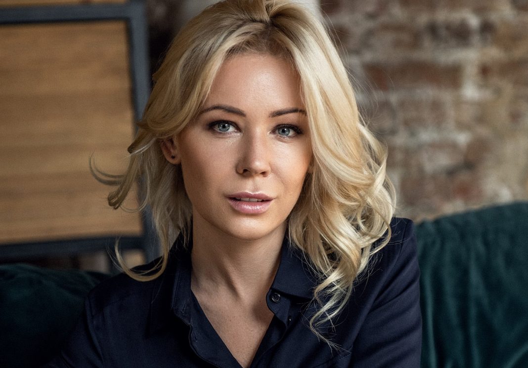 Екатерина Мизулина отправилась в Сочи проверить цены на канцтовары