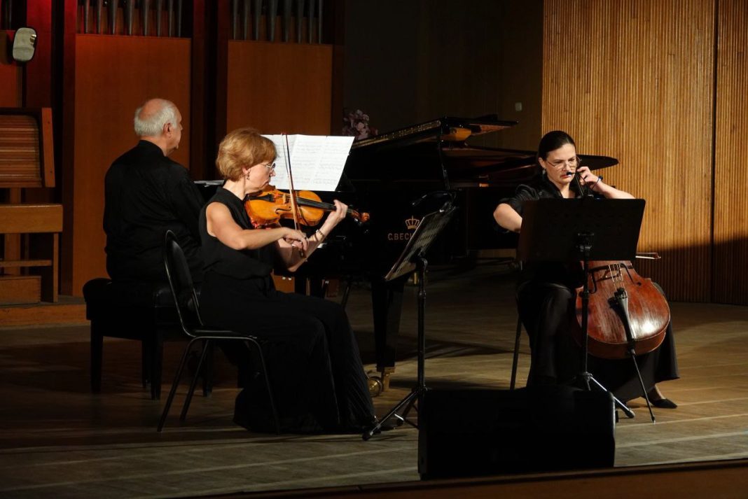 Концерт «Благодарю тебя…» прошел в Зале органной и камерной музыки Сочи с аншлагом