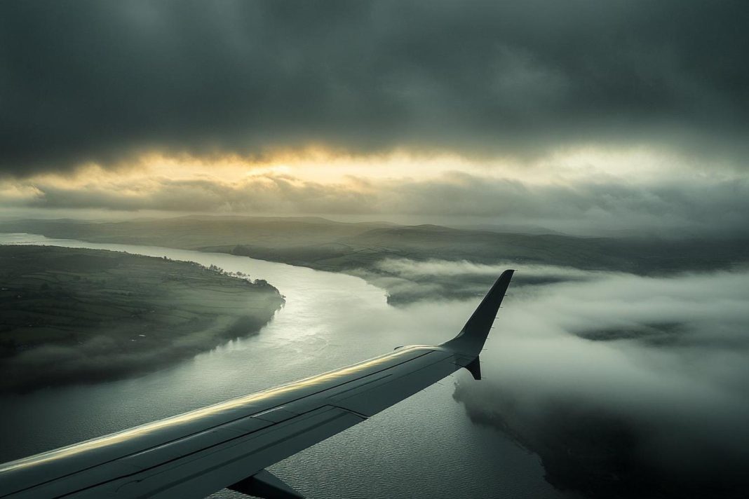 Рейсы из Сочи и Москвы, следующие в Казань, перенаправили на запасной аэродром