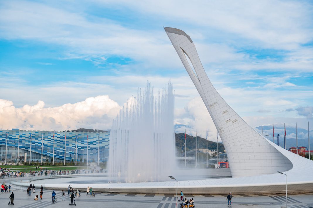 Поющий фонтан в Сириусе закроется на профилактику