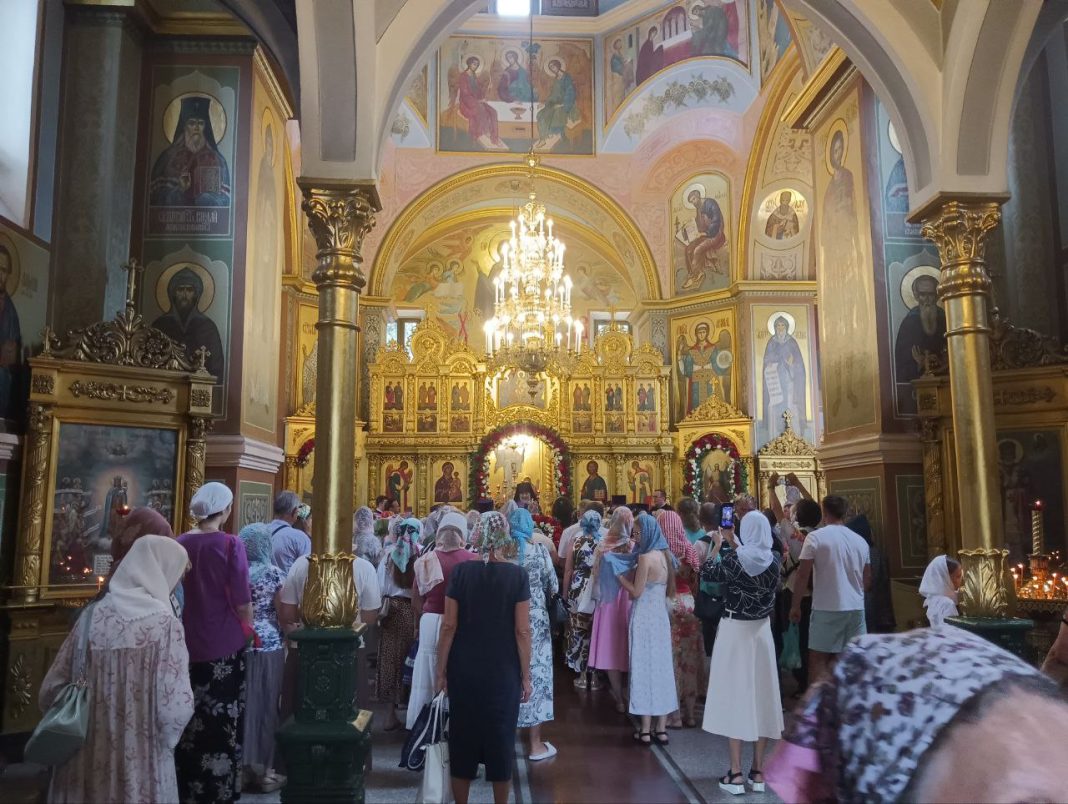 19 августа — Преображение Господне: история праздника, обычаи и значение