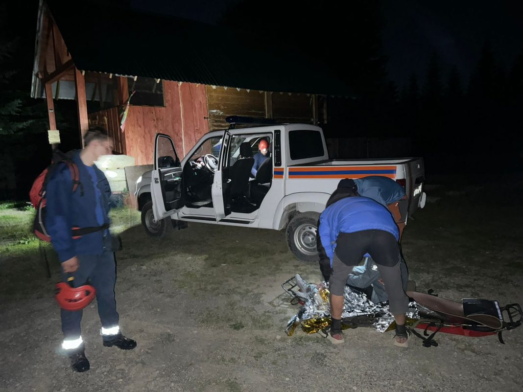 Два ЧП в горах Сочи за сутки: на Бзерпинском карнизе и перевале Аишха спасали туристов