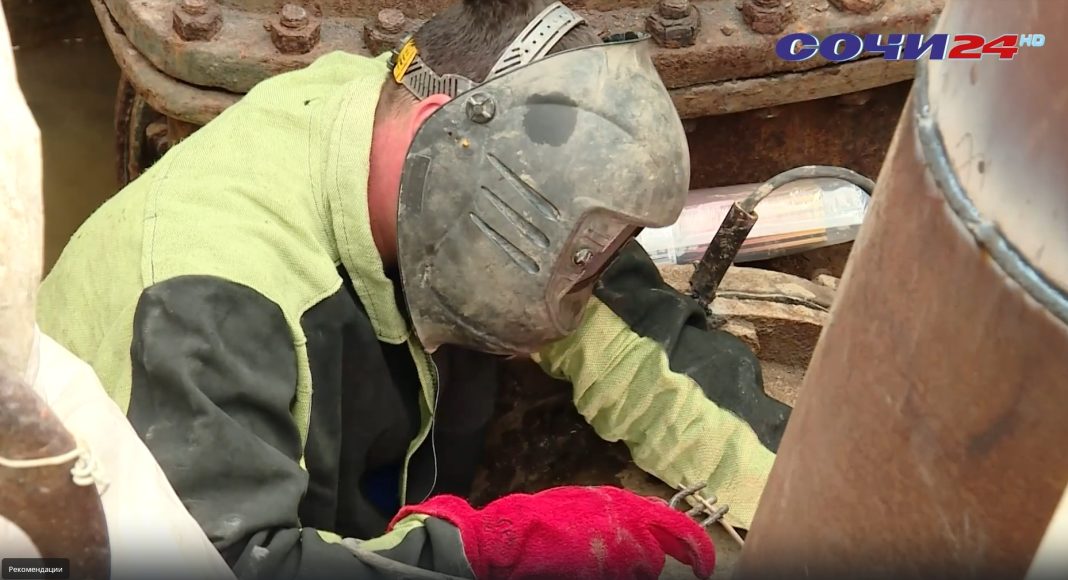 Старые трубы на замену: в Сочи улучшают стабильность водоснабжения 100 тысяч жителей