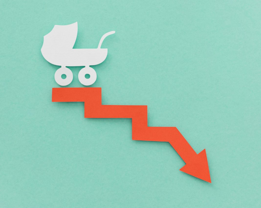 Кузнецова на форуме в Сочи: к 2100 году население России снизится до 124 млн человек