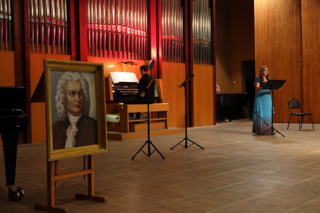 Концерт «Иоганн Себастьян Бах» с успехом прошел в Зале органной и камерной музыки Сочи