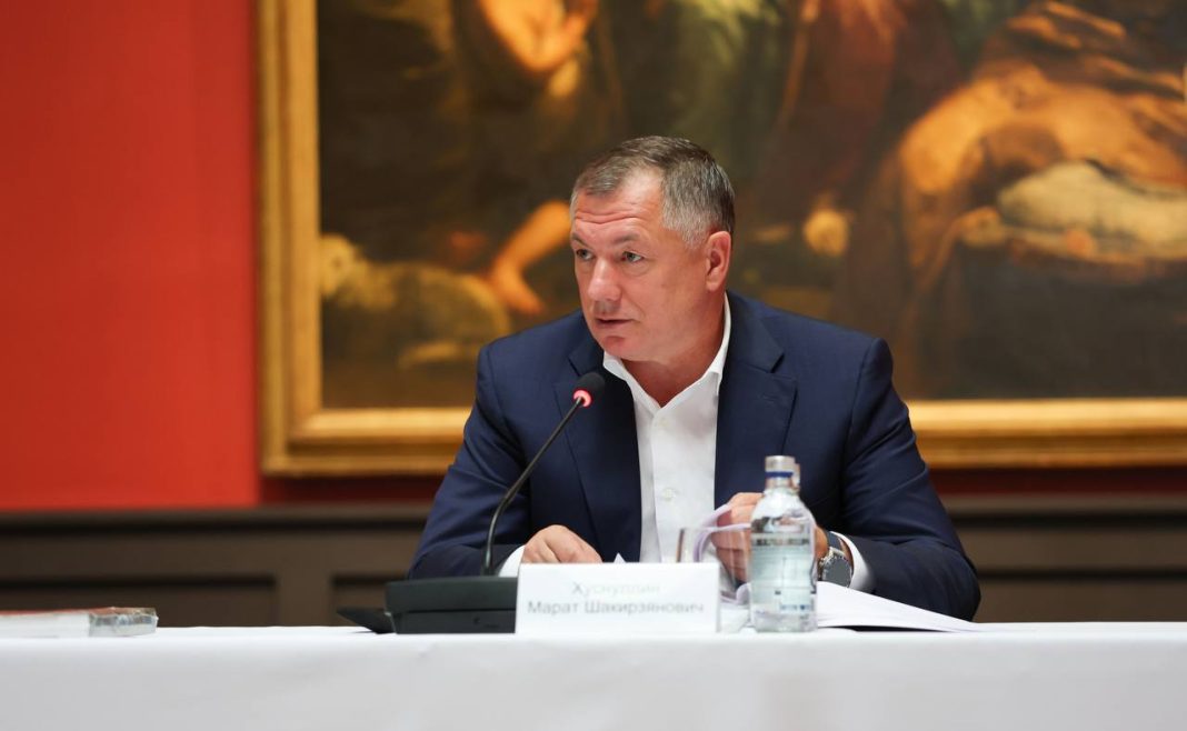 Вице-премьер Хуснуллин: под Адлером появился городок строителей, которые будут прокладывать новую трассу М-4