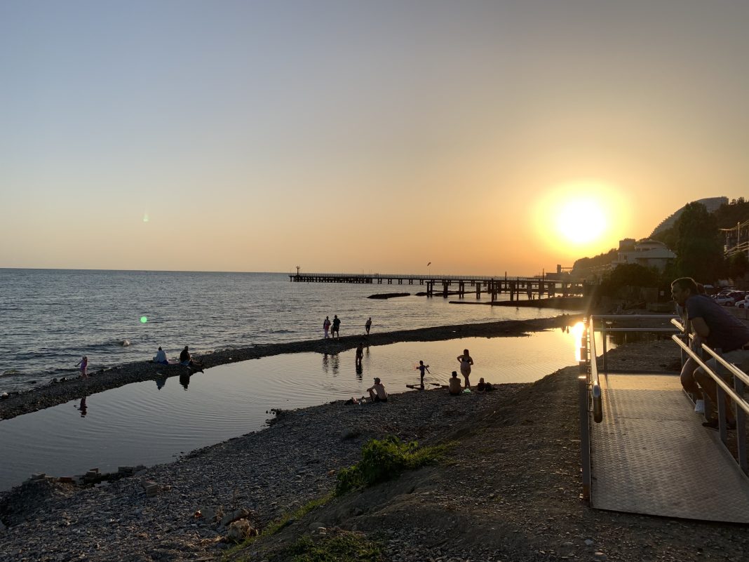 Наследие тысячелетий: на побережье Сочи ведутся раскопки древнего торгового двора