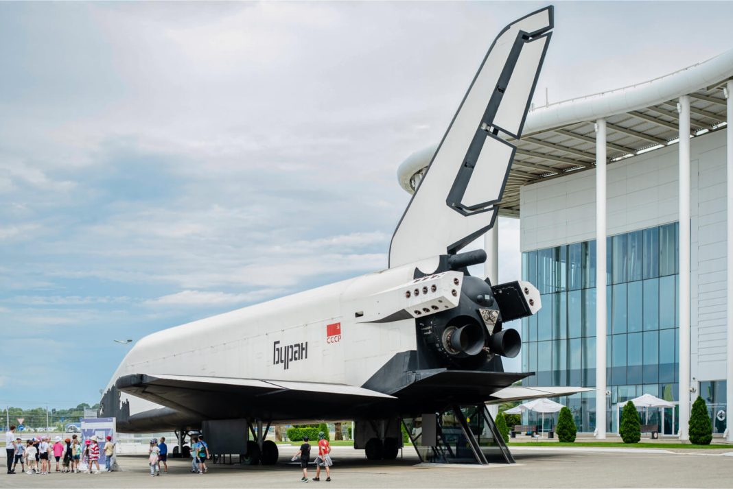 Годовщину открытия интерактивного стенда «Буран» отметят в Сириусе