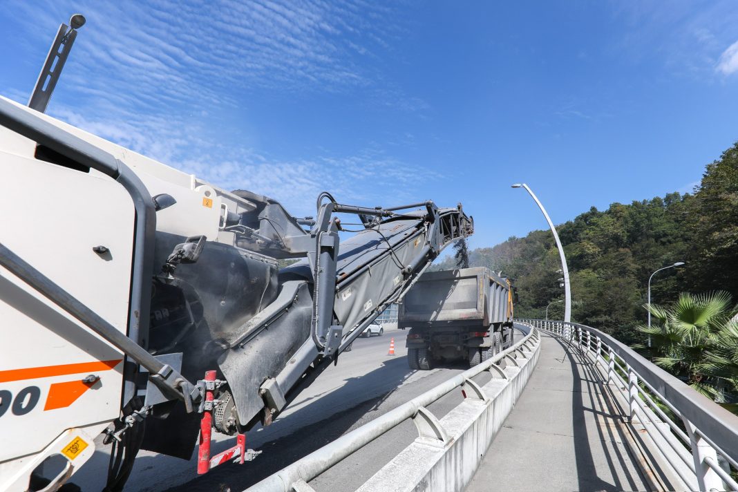 Сочи готовится к ночным ремонтам: Дублер Курортного проспекта частично перекроют