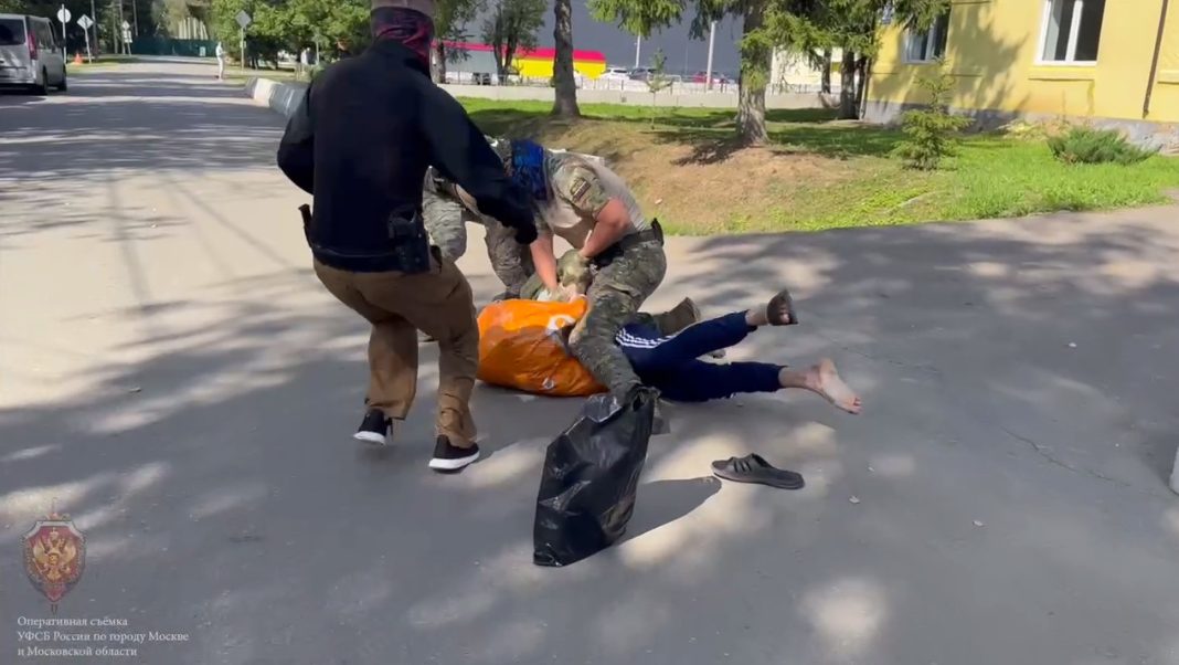 Планы теракта на железной дороге в сторону Сочи раскрыты следователями