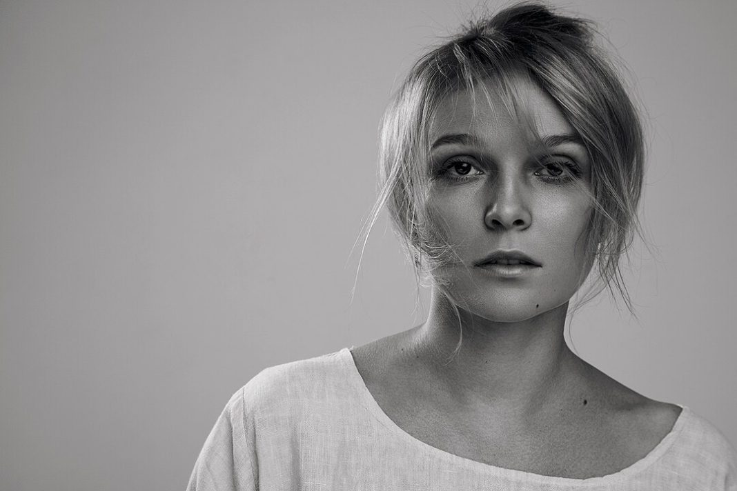 Предательство и вой под сирены в Киеве: как звезда сериалов Елена Великанова превратилась в изгоя