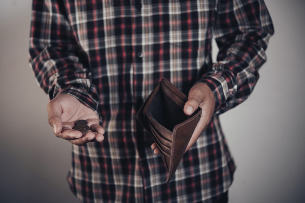 Продукты, одежда, ЖКХ: что подорожает в 2025 году и насколько