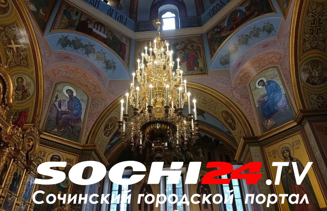 Полицейские Сочи задержали приезжего, который совершил кражу на территории храма