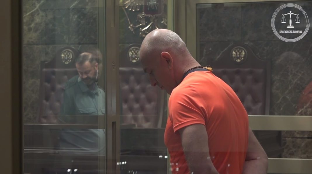 Показывал голое тело: за видеозвонки маленьким девочкам житель Сочи осужден на 7 лет