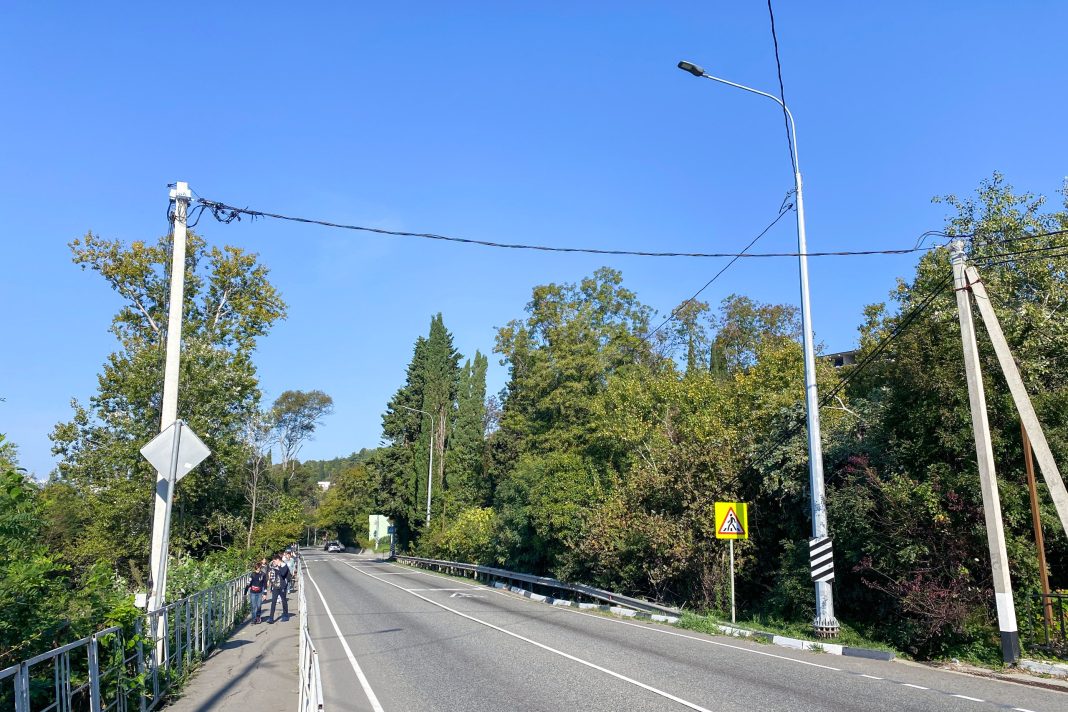 «Тещин язык» станет светлее: новое освещение установили на опасном участке трассы «Джубга – Сочи»