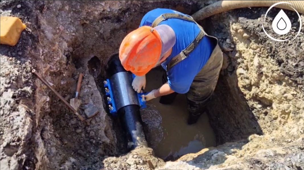 Без масштабных отключений: Водоканал Сочи устранил утечку на Соболевке