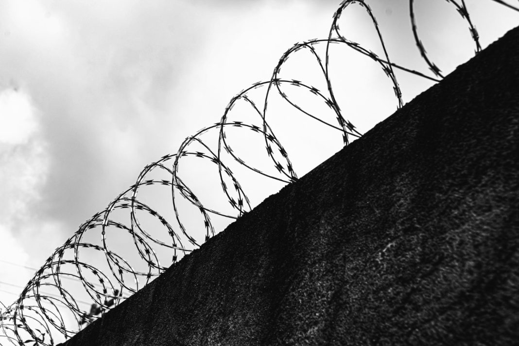 Приезжий наркоман получил 11,5 лет строгого режима за попытку убийства в Сочи