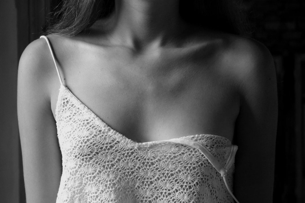 Угадайте бюст знаменитости и выиграйте грудь своей мечты. Подробности конкурса в новом выпуске Сочи Time